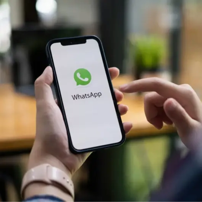 Rusya WhatsApp'ı kademeli olarak engellemeye başladı: Terör ve suç iddiaları