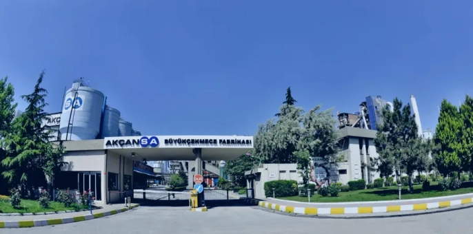 Sabancı Holding dev bir hamleyle çimento sektöründeki pozisyonunu sonlandırdı: 1 milyar dolarlık devir!