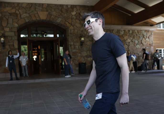 Sam Altman'ın projesi World, insan doğrulama sistemini Tinder ile genişletiyor