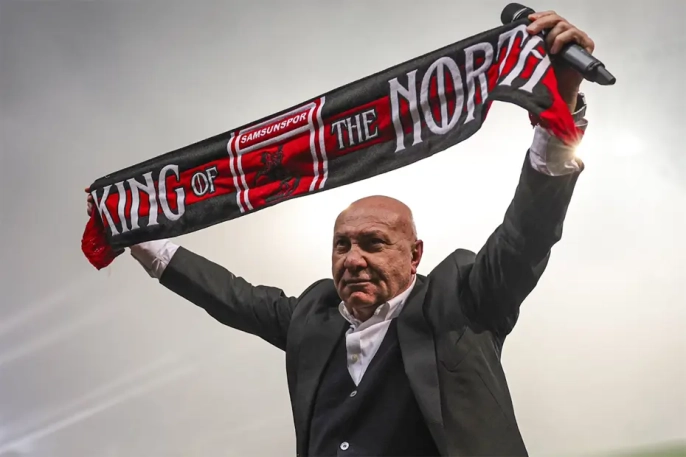 Samsunspor Başkanı Yıldırım'dan gece yarısı müjdesi: Teknik direktör Thomas Reis ile 2 yıllık yeni sözleşme imzalanıyor!