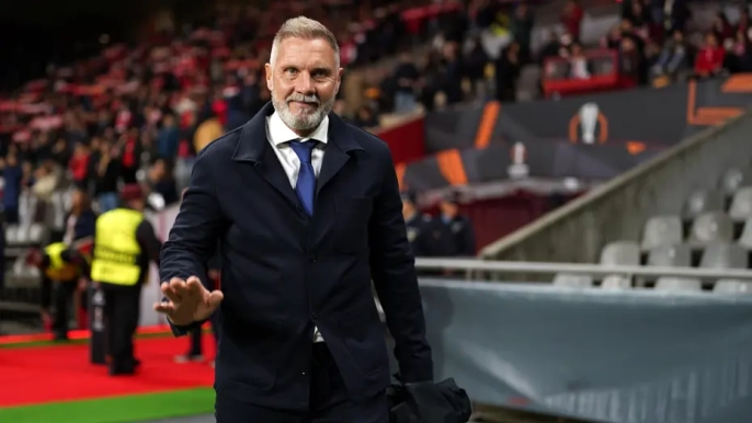 Samsunspor'da şok ayrılık sonrası yeni Alman hoca göreve başlıyor!