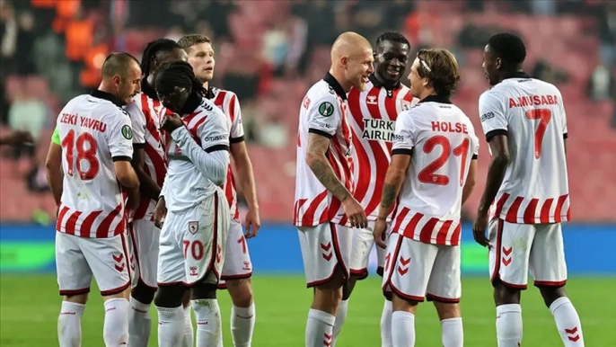 Samsunspor'un Alanyaspor sınavı: 3 puan için sahada coşku fırtınası bekleniyor