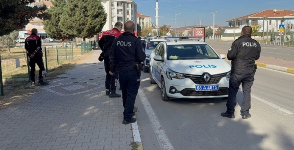 Aksaray’da park kavgası: 16 yaşındaki çocuk bıçaklandı