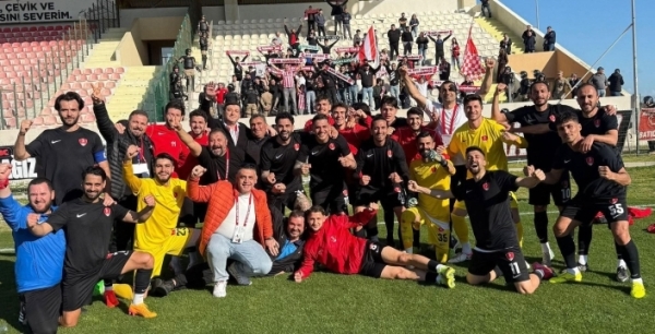 Akşehirspor’da Niyazi Kart rüzgarı esiyor