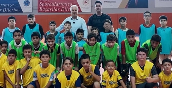 Başkan Sertdemir, Kulu’da gençlerin enerjisine ortak oldu