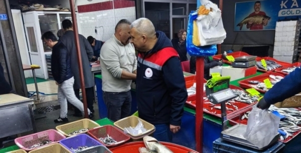 Beyşehir Gölü'nde balık boyları mercek altında: Usulsüz avcılığa geçit yok