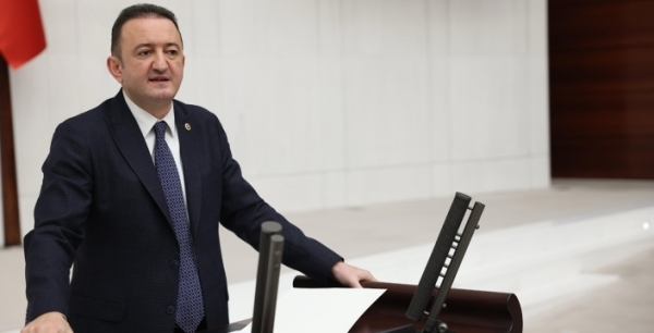 Esnafın kredi çıkmazı! CHP'li Bektaş Meclis’te gündeme taşıdı