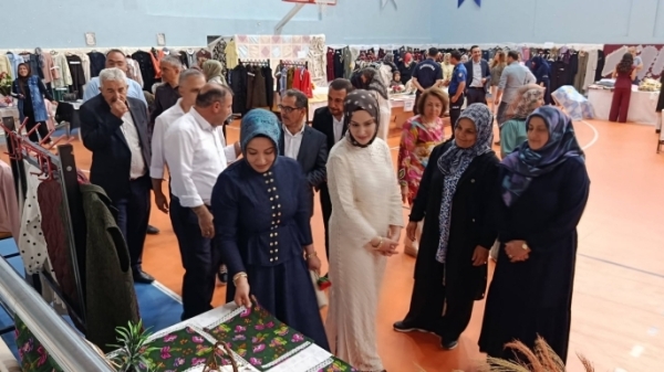 Halkapınar’da bir yıllık emeğin sergisi açıldı