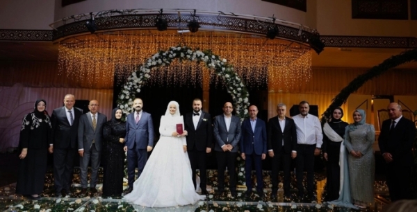 Hanife Nur ve İzzet Can mutluluğa “Evet” dedi
