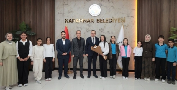 Karapınar Belediyesi’nde koltuklar çocuklara emanet: Geleceğin yöneticileri projelerini anlattı