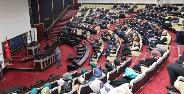 Karatay Belediyesi’nden dijital bağımlılığa karşı eğitim hamlesi