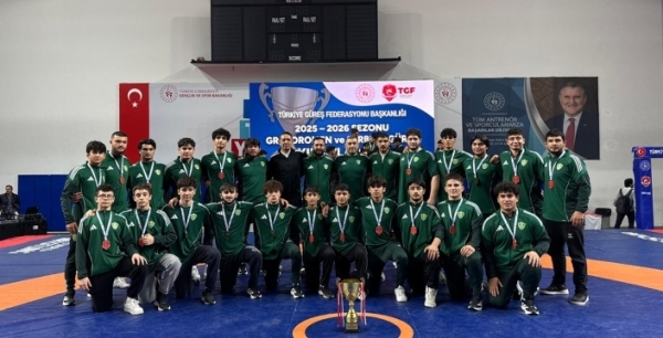 Karatay Belediyespor güreşte Türkiye ikincisi oldu