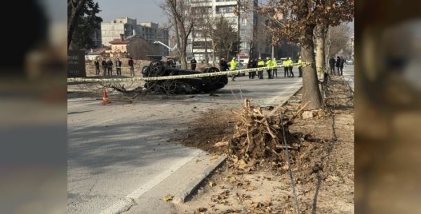 Konya'da devrilen otomobilde 1 genç hayatını kaybetti