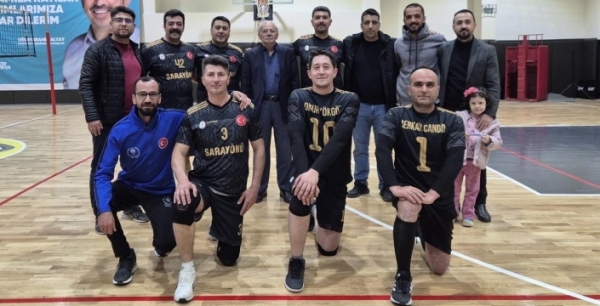 Kurumlararası turnuvada Sarayönü yoluna kayıpsız devam ediyor