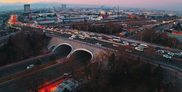 Marangozlar Köprülü Kavşağı’nda trafik nefes aldı