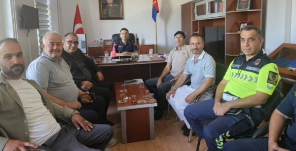 MHP Sarayönü’nden kurumlara ziyaret: İlçenin gündemi istişare edildi