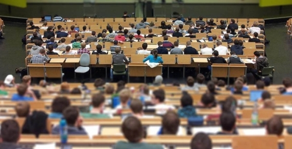 Öğrencilere af kapıda: Düzenleme yılbaşından sonra Meclis’te