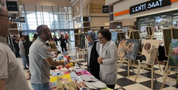 Sanatla sağlık buluyorlar