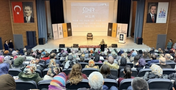 “Şehir Konferansları”nda Ilgın, Saliha Erdim’i ağırladı