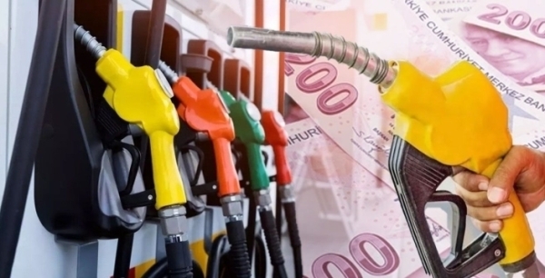 Sürücülere kötü haber! Benzine Salı günü dev zam geliyor