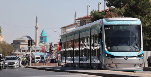 Türkiye’nin en ucuz öğrenci ulaşımı Konya’da