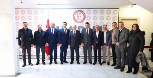 Vali İbrahim Akın’dan Hadim çıkarması