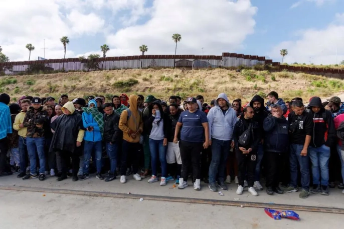 Şok yargı kararı: Trump'ın hızlı sınırdışı planı nasıl engellendi?