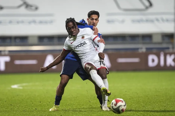 Süper Lig'de Kasımpaşa ve Gençlerbirliği golsüz berabere kaldı