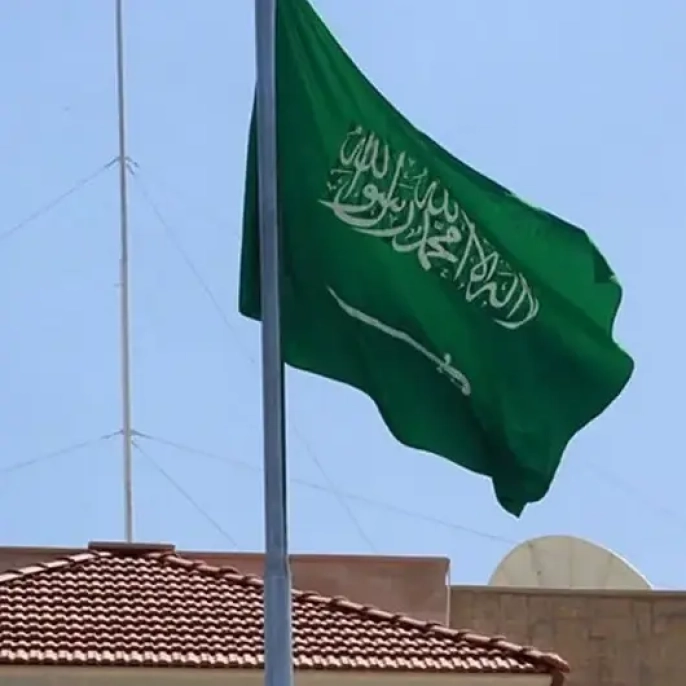 Suudi Arabistan, İran'daki 5 diplomatı 'istenmeyen kişi' ilan etti