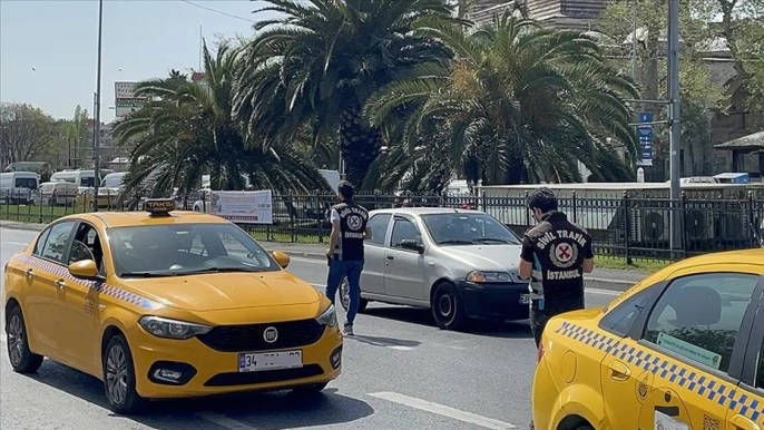 Taksi plakası kaçakçılığına şok operasyon: Vergi daireleri harekete geçti