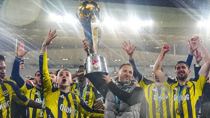 Tedesco'dan ayrılık sinyali: 'Fenerbahçe onların evi