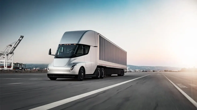 Tesla Semi, Avrupa'da IAA Transportation fuarında tanıtılacak - 1