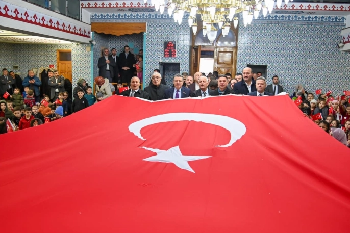 Trabzon'da Başkan Genç, şehit Eren Bülbül'ü anarak çocuklarla buluştu