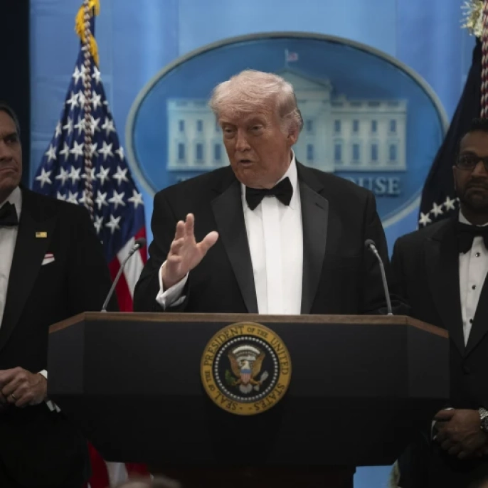Trump: İran uranyumdan vazgeçse bile yaptırımlar kalkmayacak
