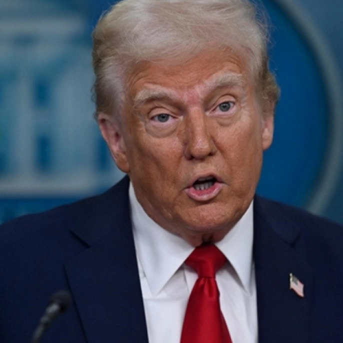 Trump'tan İran'a Gözdağı: 'Yardıma Hazırız, Silahlarımız Devrede!