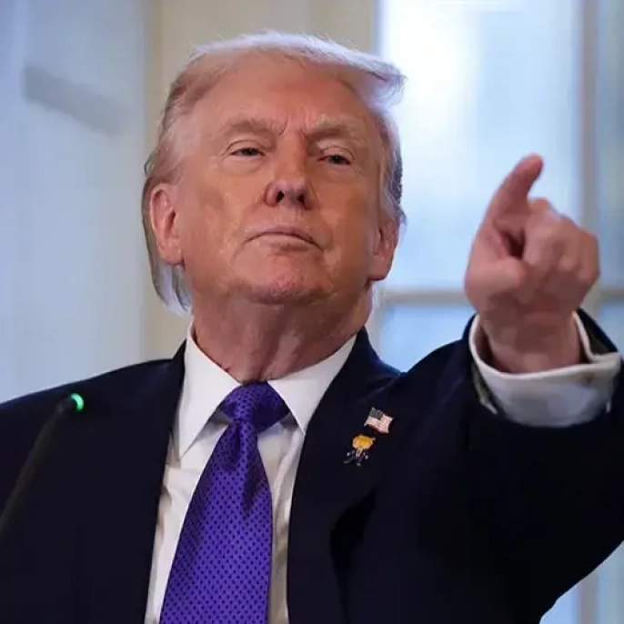 Trump'tan şok iddia: Danimarka, Grönland'ı Rus tehdidine karşı koruyamıyor, ABD devreye giriyor!