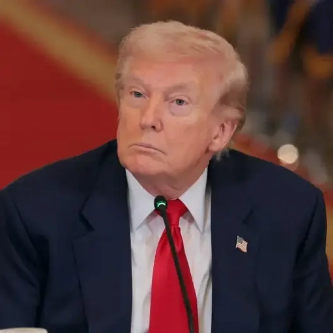 Trump’tan şok iddia: İran teslim olmak üzere!