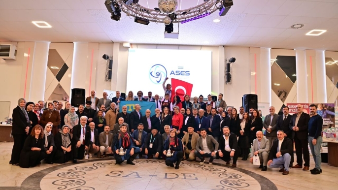 Türk dünyası akademisyenleri Dortmund'da dil birliğini kutluyor: Coşkulu bir araya geliş!