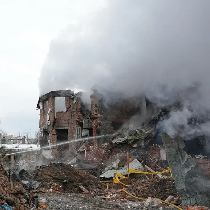 Ukrayna'dan Rusya'ya İHA'lı saldırı: Novorossiysk'te 10 yaralı, binalar hasar gördü!