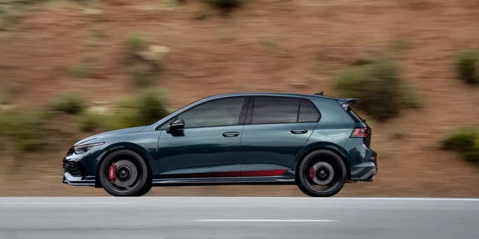 Volkswagen Golf elektrikli geleceğe hazırlanıyor: Yenilikler ve merak uyandıran tasarım! - 2