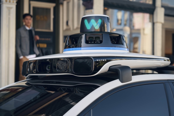 Waymo, Dallas sokaklarını robotaksilere açtı: Bekleme listesi kalktı!