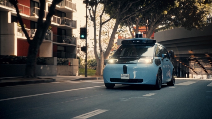 Waymo, otonom araçları için özel çip üretiyor