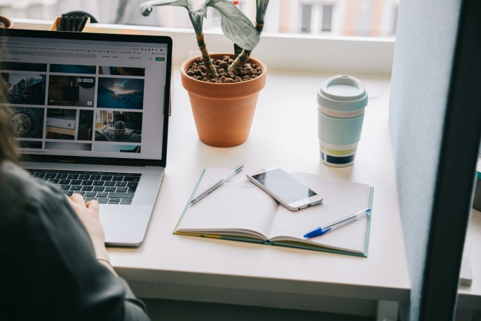 Yeni yıla odaklanmak için en iyi dikkat dağıtıcı engelleyiciler