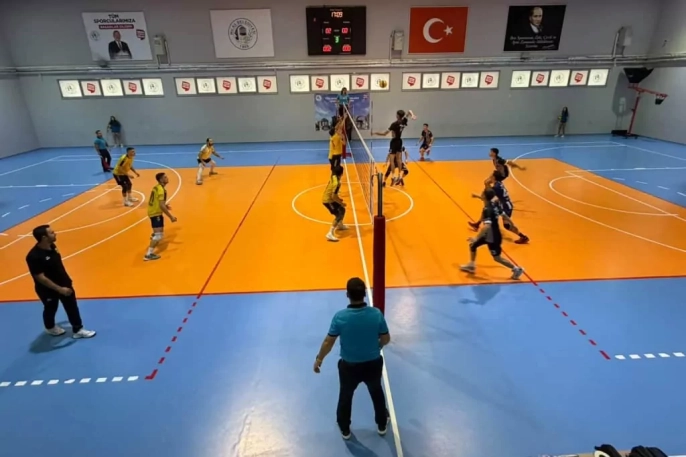 Yenişehir Belediyespor, rakiplerine set vermedi