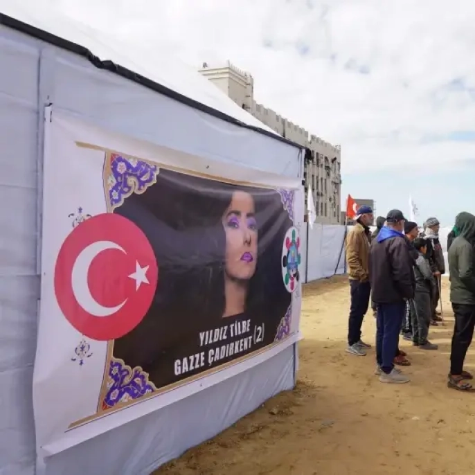 Yıldız Tilbe, Gazze'de ikinci çadır kentini açtı