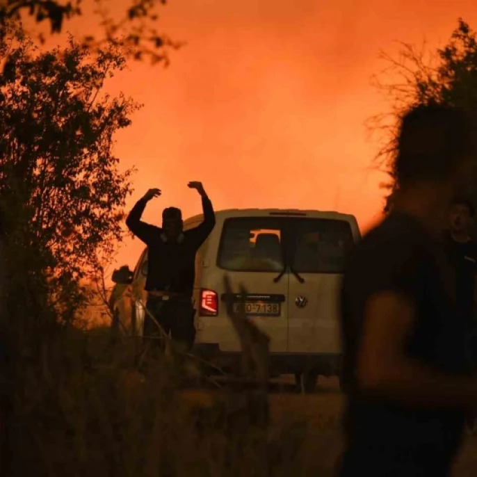 Yunanistan'da yangın ihmaline gözaltı: Binlerce avro ceza kesildi